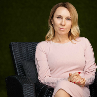 Коуч - модний тренд чи просто треш? Вигоди та ризики цієї професії в Україні.