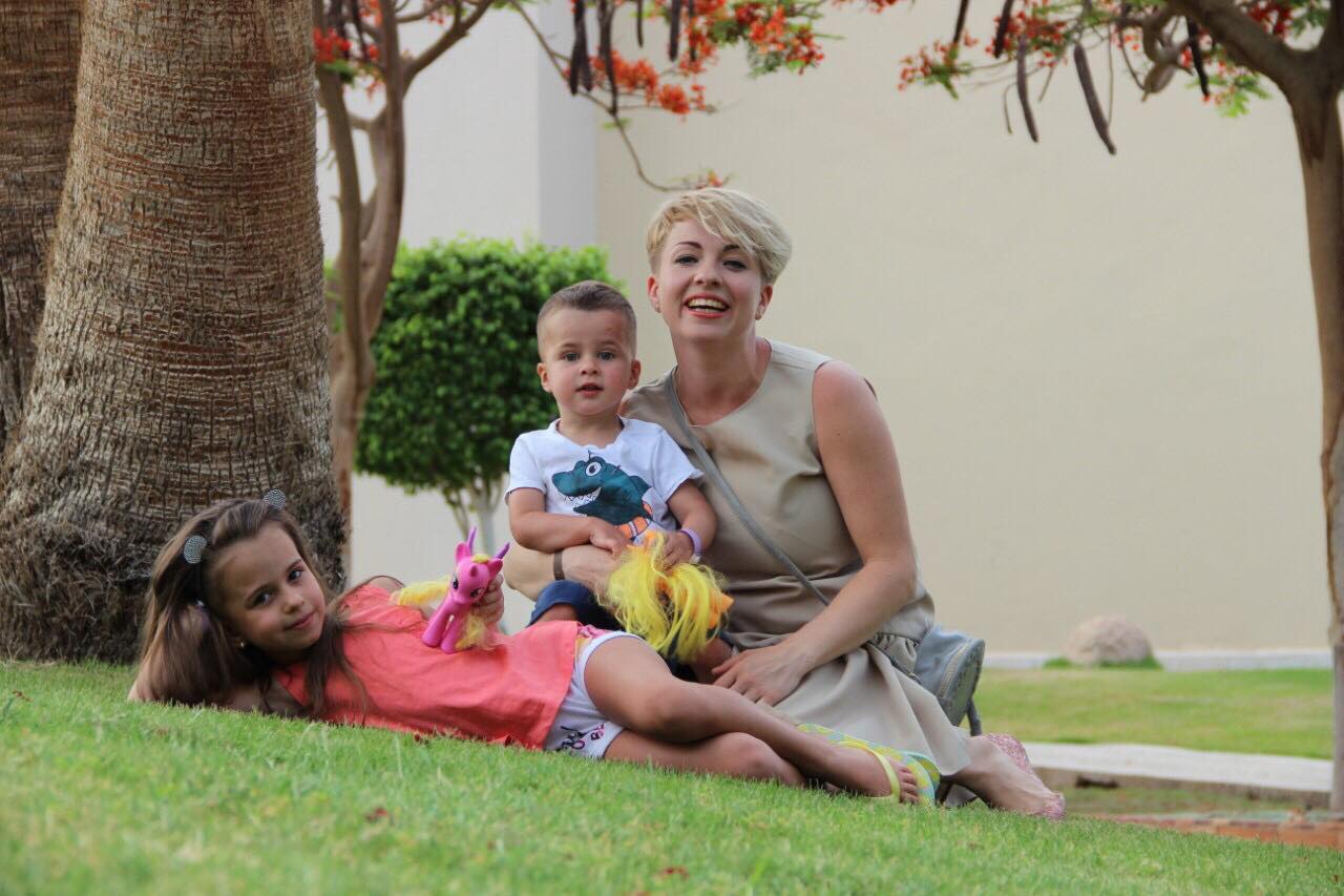 Як не згаснути мамі, або чому материнство може бути виснажливим