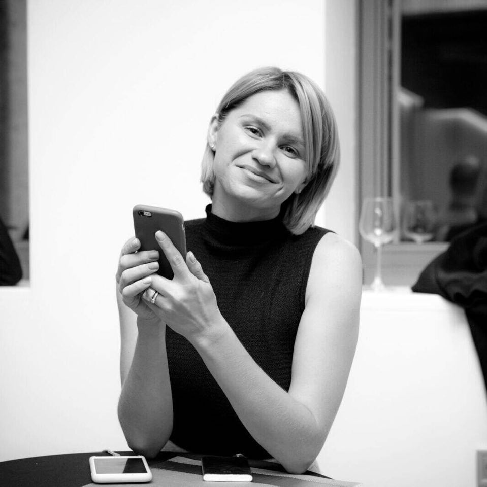 Кому є справа до чужих бід?