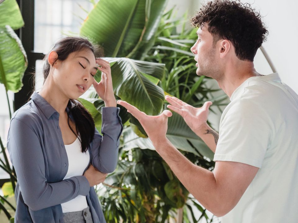 Відстояти власну позицію