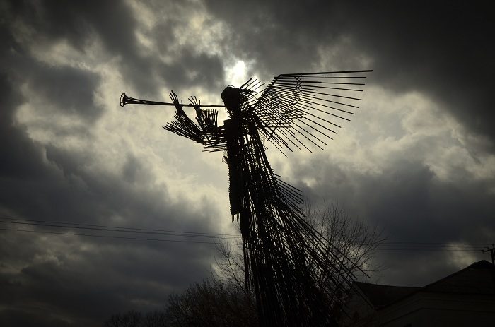 Війна починається з брехні